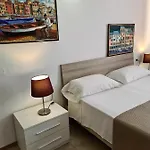 Al Mare לינה וארוחת בוקר 3*