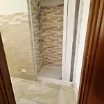 לינה וארוחת בוקר Al Mare לידו די קאמאיורה