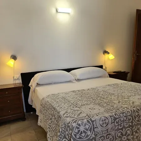 Oda ve Kahvaltı Al Mare Lido di Camaiore